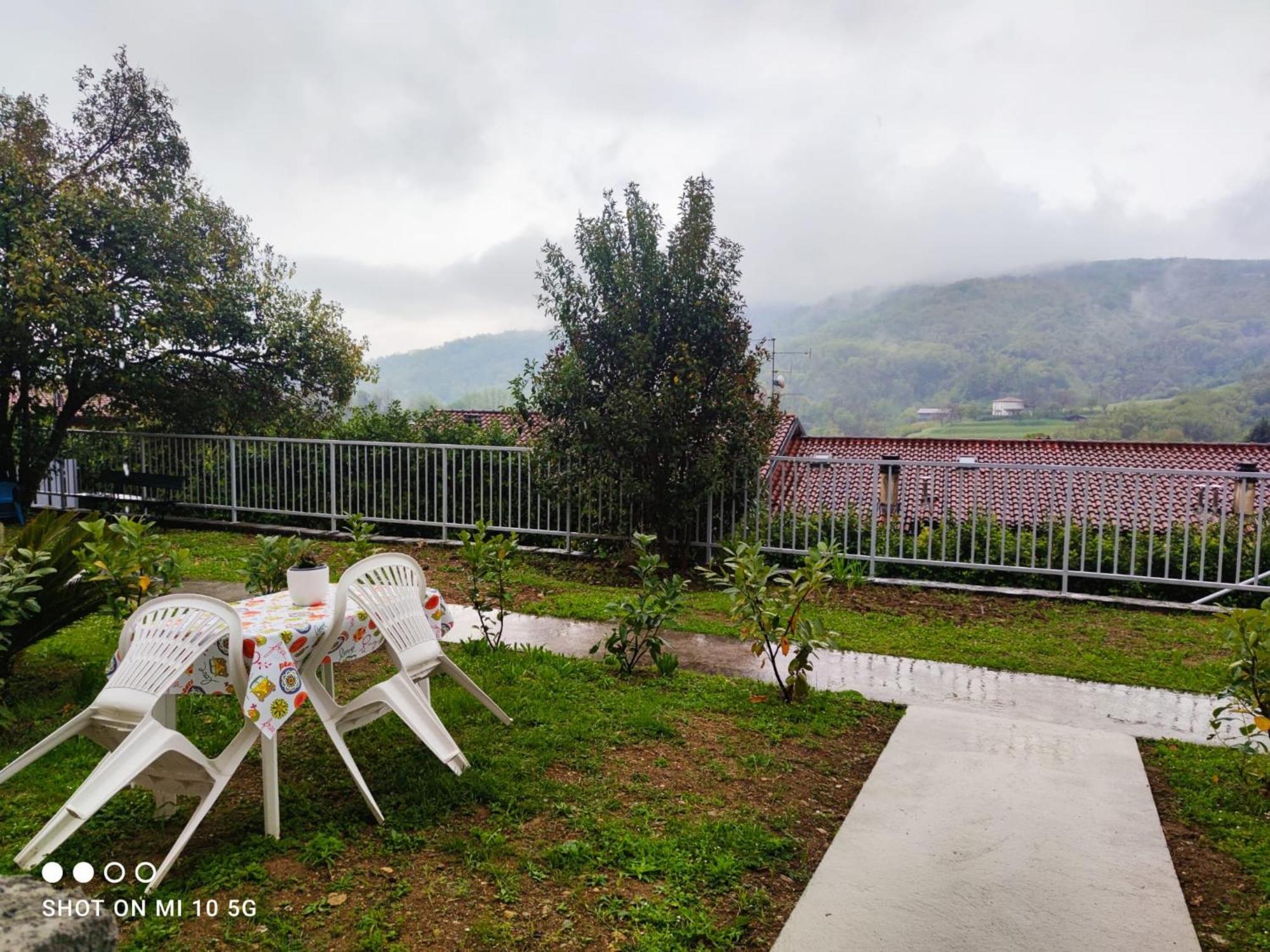 Swimming And Sun Apartment Gandosso Exterior photo